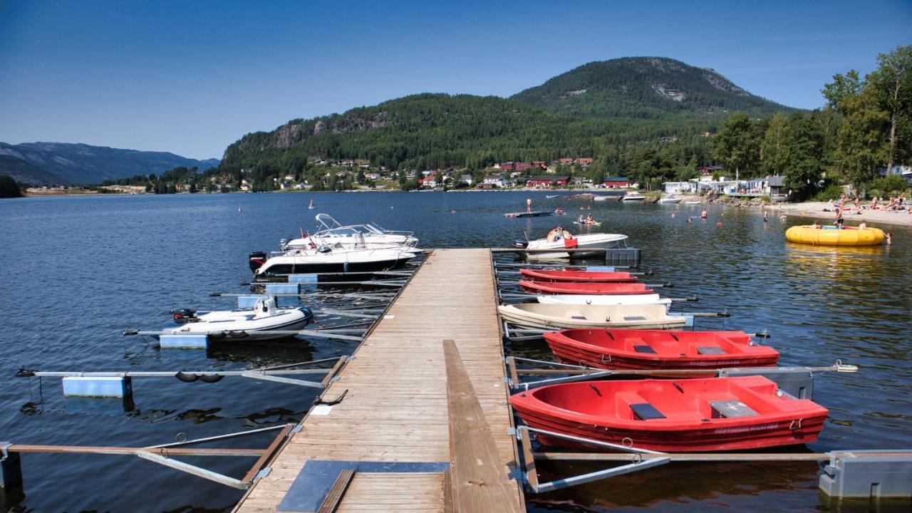 Hytte Naer Vannet, Jacuzzi Og Sauna Vradal Kültér fotó