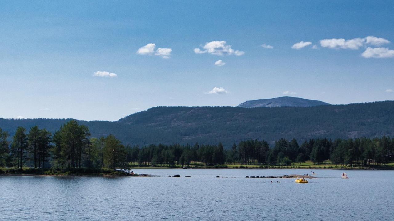 Hytte Naer Vannet, Jacuzzi Og Sauna Vradal Kültér fotó