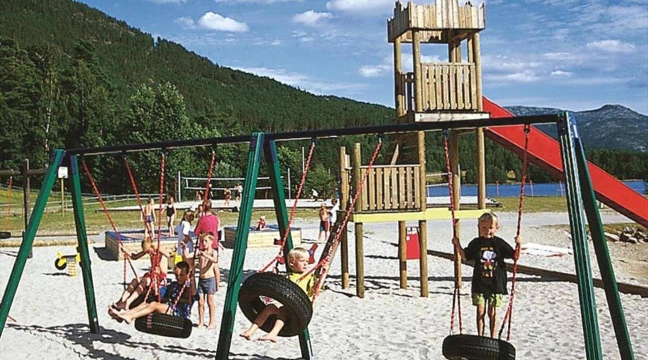 Hytte Naer Vannet, Jacuzzi Og Sauna Vradal Kültér fotó