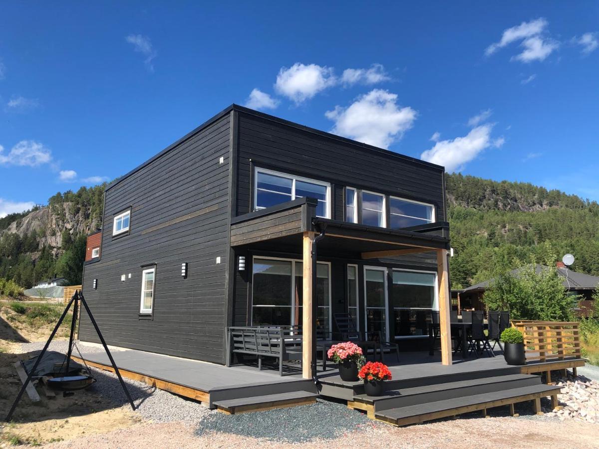 Hytte Naer Vannet, Jacuzzi Og Sauna Vradal Kültér fotó