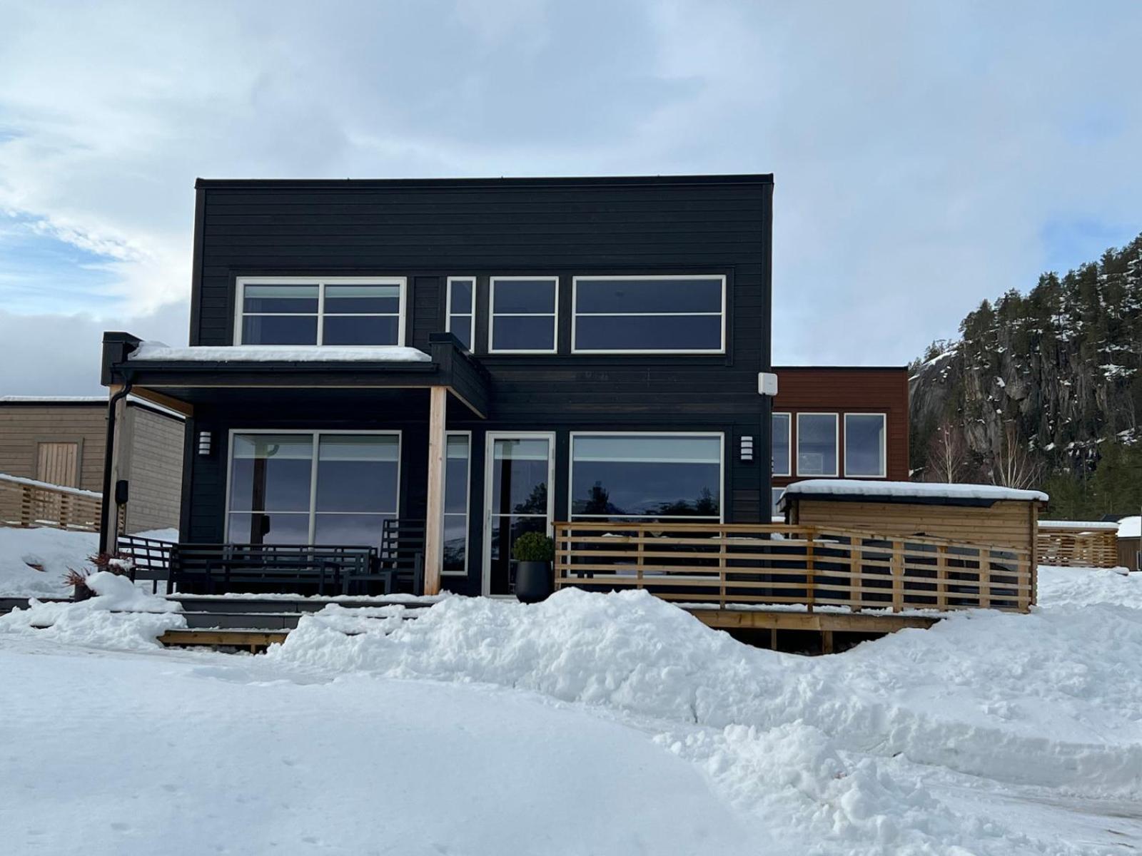 Hytte Naer Vannet, Jacuzzi Og Sauna Vradal Kültér fotó